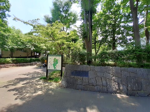 久良岐公園(徒歩1分)