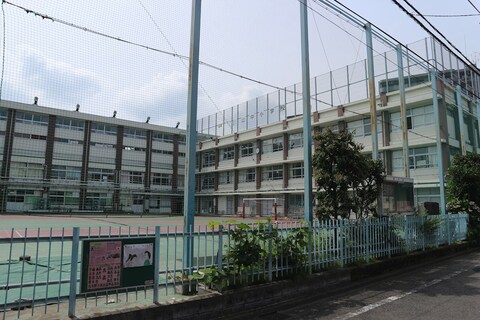 品川区立山中小学校(徒歩3分)