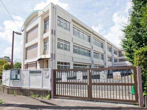 大田区立大森第三中学校(徒歩25分)
