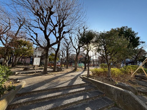 徳持公園(徒歩4分)