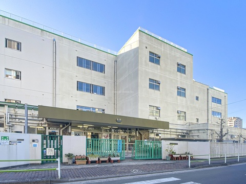 大田区立新宿小学校(徒歩3分)
