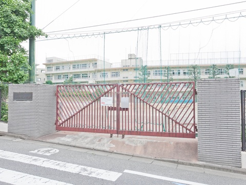 大田区立東調布中学校(徒歩10分)