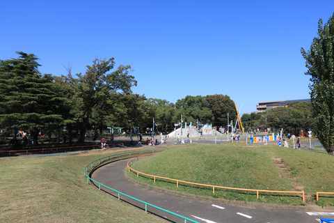 萩中公園(徒歩1分)