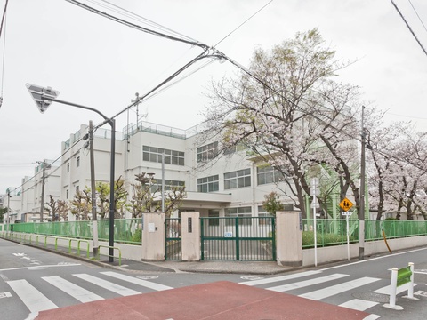 大田区立糀谷小学校(徒歩3分)