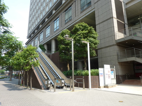 ミューザ川崎(徒歩5分)