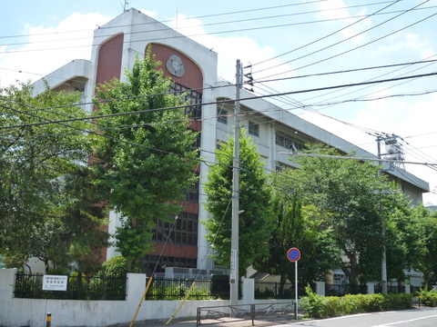 川崎市立塚越中学校(徒歩12分)