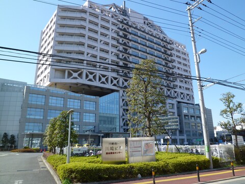 川崎市立川崎病院(徒歩1分)