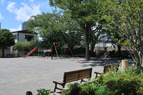 潮田第二公園(徒歩5分)
