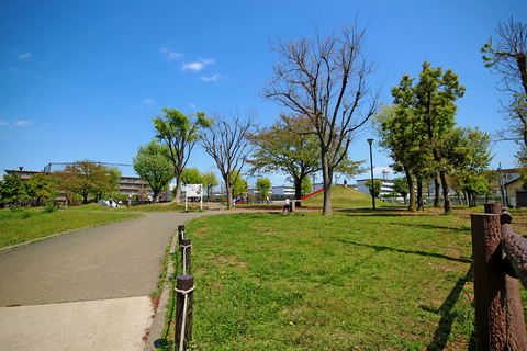 新鶴見公園(徒歩1分)