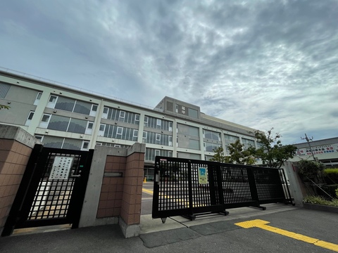 川崎市立橘中学校(徒歩6分)