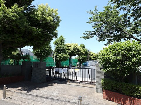 横浜市立旭小学校(徒歩4分)