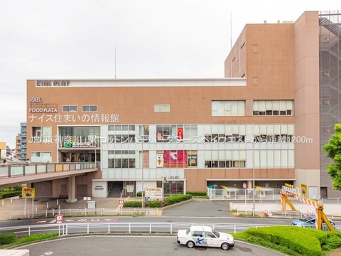 JR「東神奈川」駅(徒歩15分)