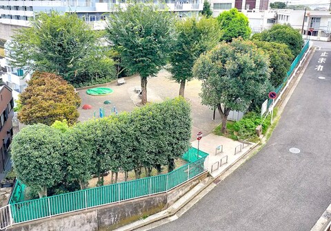 東寺尾三丁目公園(徒歩1分)