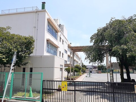 横浜市立藤の木小学校(徒歩12分)