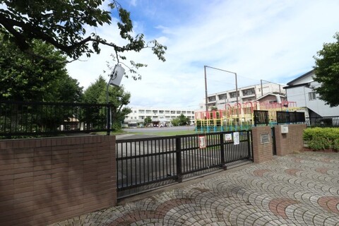 横浜市立潮田小学校(徒歩12分)