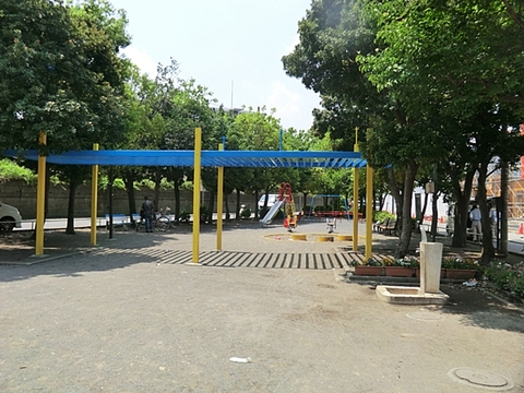 下野谷町公園(徒歩2分)