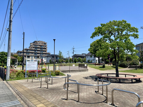 中今泉５丁目西公園(徒歩1分)