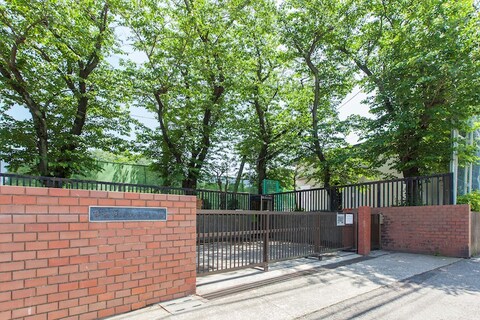 藤沢市立新林小学校(徒歩6分)