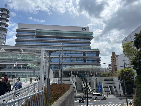 藤沢市役所(徒歩8分)