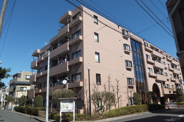 【結婚を機に賃貸から購入へ】～人生の節目に叶えた大切な家族との楽しい新居探し。熱心な担当者が物件の選び方を丁寧に教えてくれました～