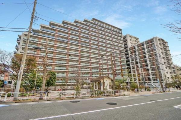 【将来の資産形成として購入を決意】~東宝ハウス品川は、マンション売買に特化しており、条件に合った物件を紹介してくれました。~