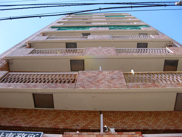 【家族の紹介で伏見さんにお任せしました】～物件探しから引き渡しまで大変丁寧に寄り添っていただいたので、安心して購入することができました。～