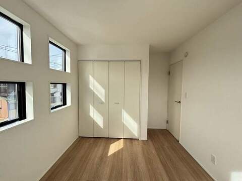 １号棟　洋室②