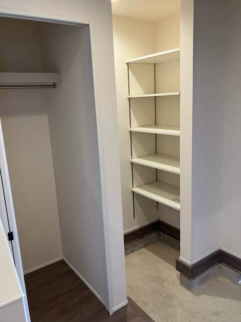 ファミリークローゼットのスライド画像