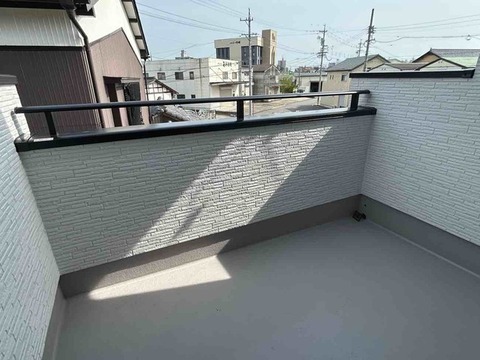 ２号棟　ベランダ