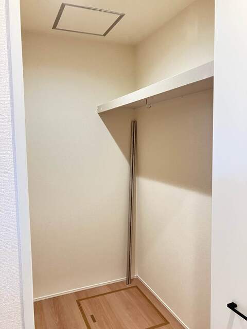 ファミリークローゼットのスライド画像