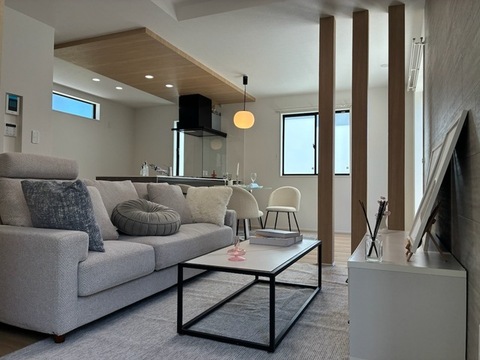 モデル家具展示中