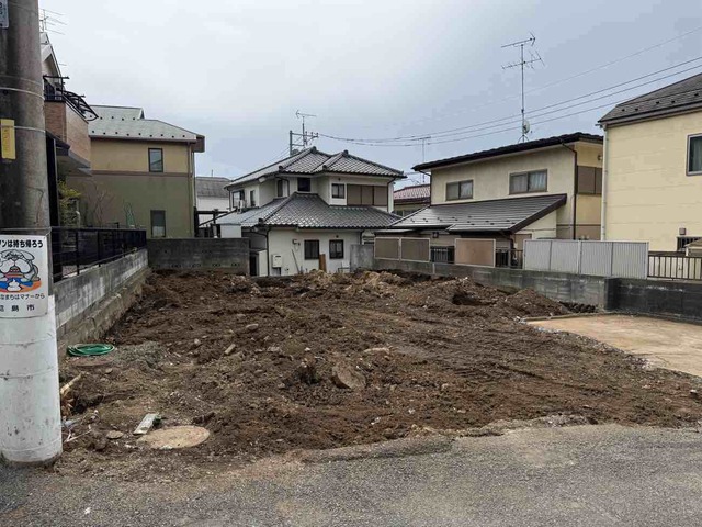 昭島市緑町１４期２棟の写真1