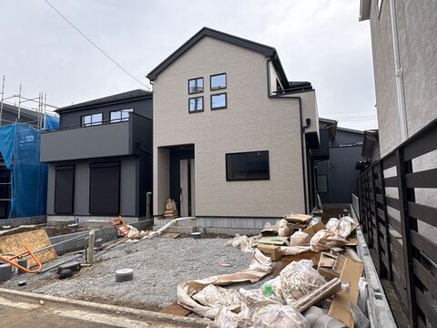２号棟（外観写真・建築中）