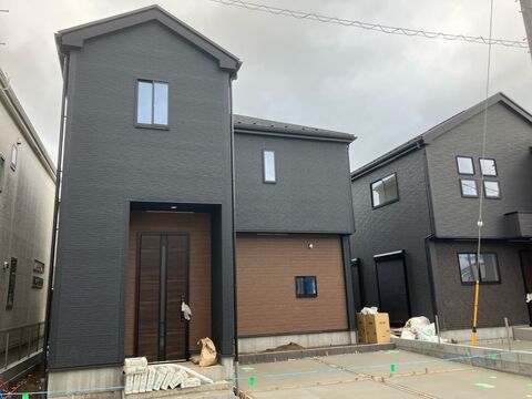 ３号棟（外観写真・建築中）