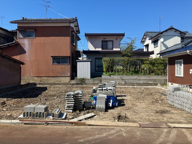 新潟市日宝町１棟の写真1