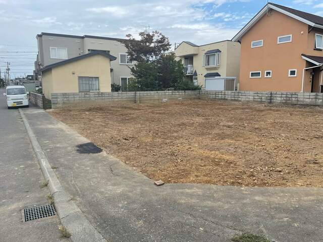前面道路含む現地写真のスライド画像