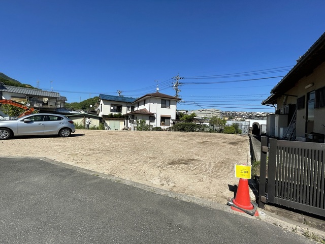 広島市五日市町上河内２期２棟の写真1