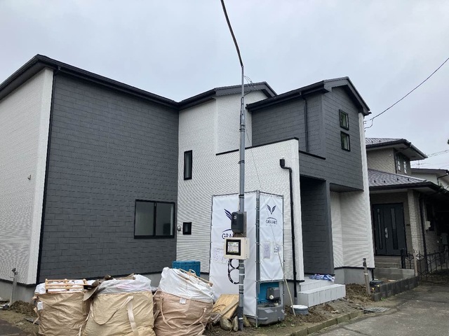 仙台市鶴ヶ谷１２期２棟の写真1