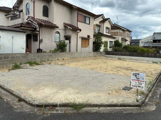 上牧町松里園２期１棟の写真1