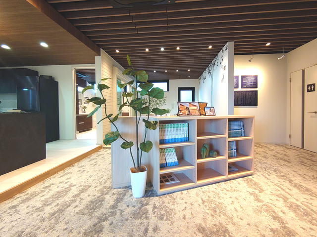 弊社つきみ野店店舗にて設備のご見学可能となっております。のスライド画像