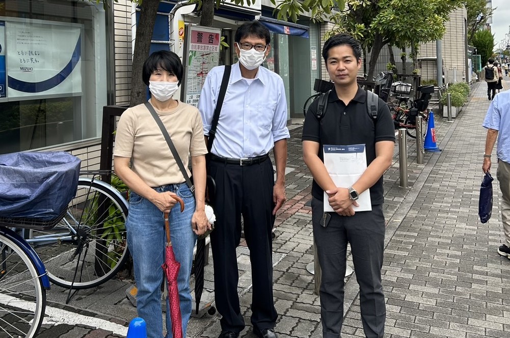 【自宅の建て替えに伴い、住まいを購入しようと決めました】～飯塚さんは不動産の知識が豊富で、レスポンスも早かったので不安に思うことなく引き渡しまで終えることができました。～