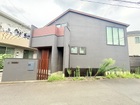 美しさと暮らしやすさを兼ね備えた、上質なデザイナーズ住宅。