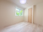【洋室４．６帖】採光良好の明るいお部屋です♪