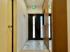 明るい玄関で毎日の「ただいま」がもっと楽しみになりますね。