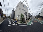 東大前駅徒歩6分のゆとり。賑やかさから一歩奥まった、閑静な住宅街に住まう贅沢