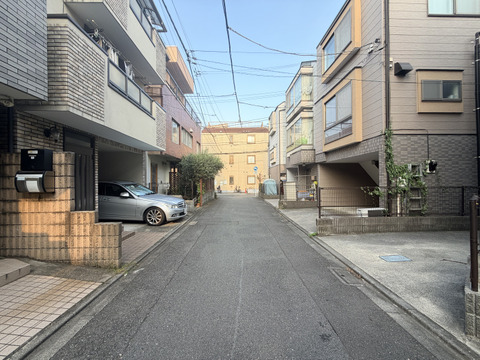 オーナーチェンジ物件。大久保2丁目の希少な３LDK戸建て。