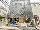 完成に向けて工事が着々と進んでおります。
