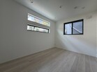 陽当たりの良い、明るく快適な室内。