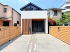 【新築気分で暮らす】内外装フルリノベーションで生まれ変わった邸宅。
