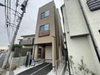 駅徒歩６分。通勤・通学に便利な立地。